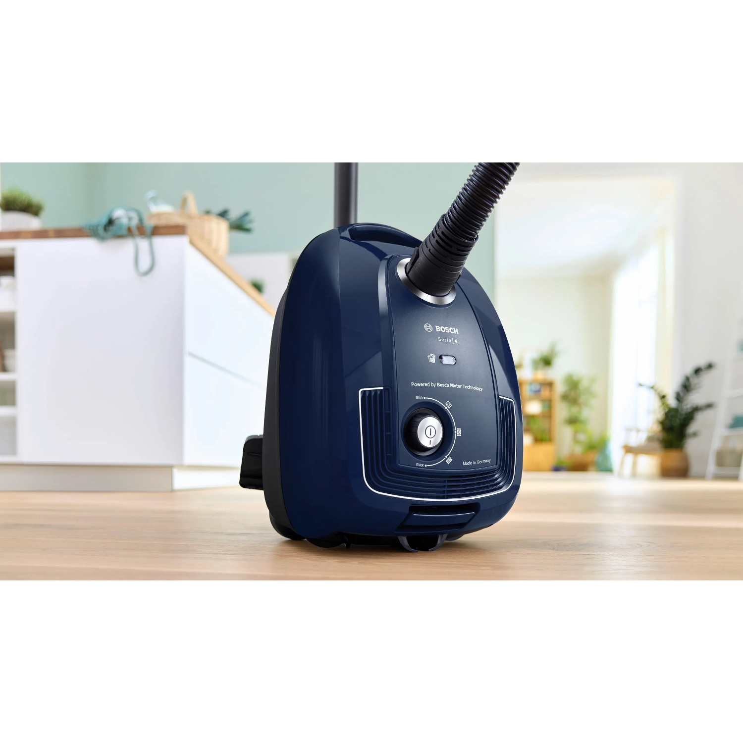 Пылесос Bosch BGL38WBU3H в TehnoAdept