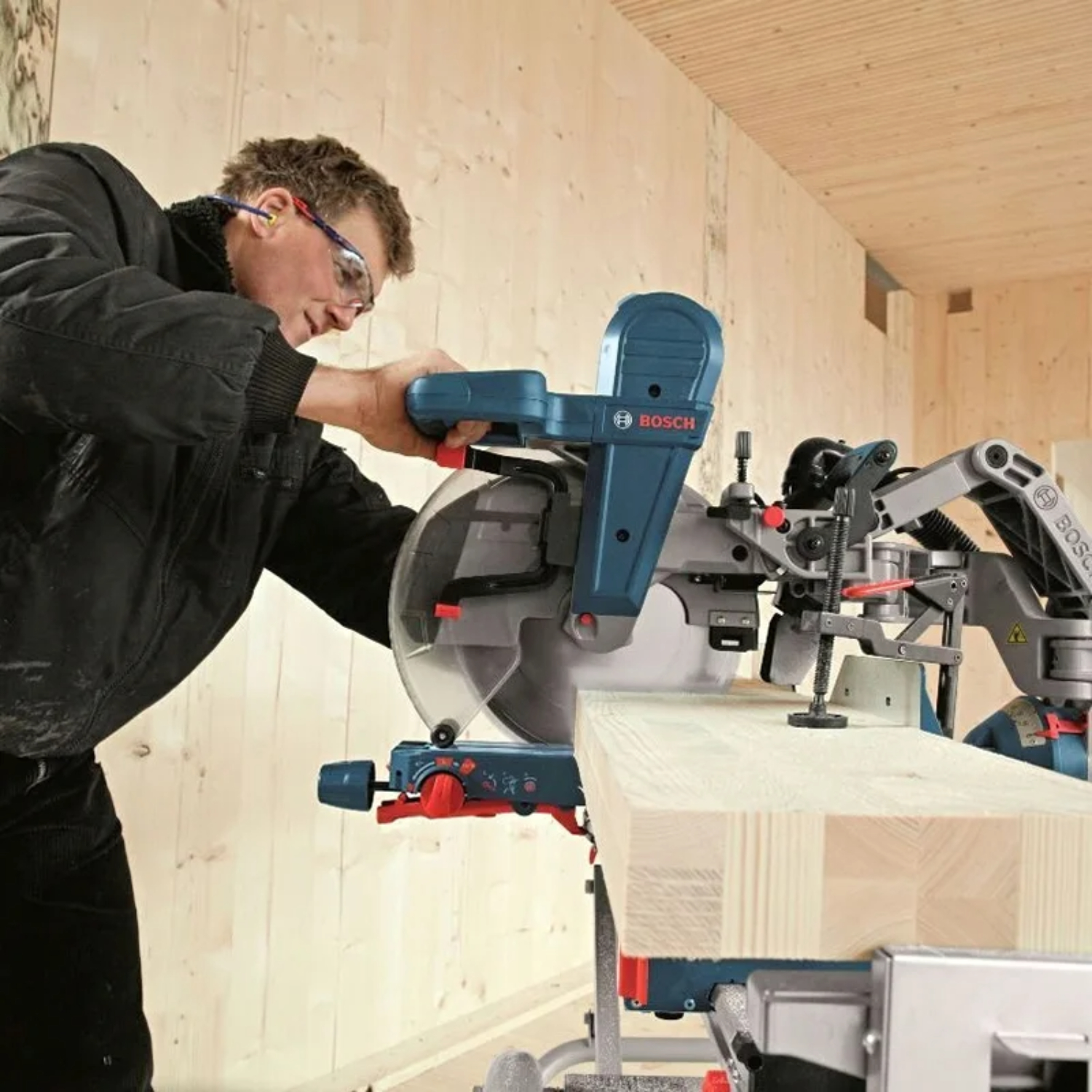 Торцовочная пила Bosch GCM 12 GDL (0601B23600) в TehnoAdept