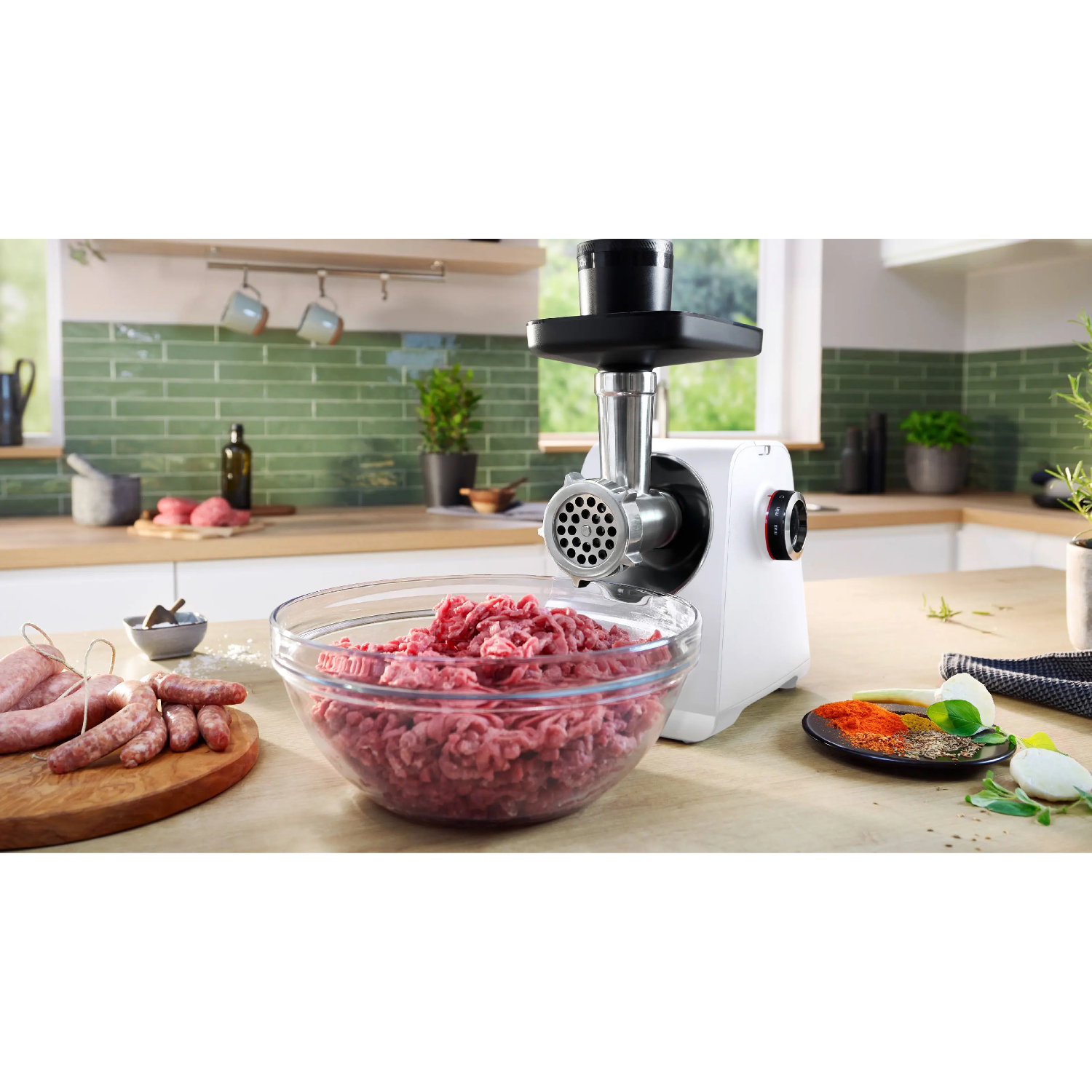 Мясорубка электрическая Bosch MFWS607W, белый в TehnoAdept