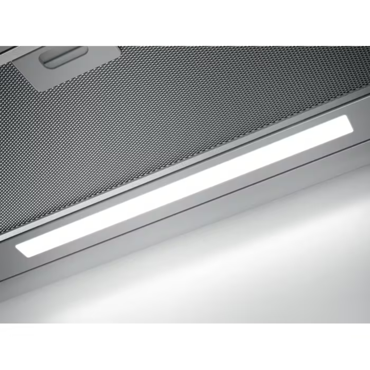 Вытяжка встраиваемая AEG DPE5660M в TehnoAdept