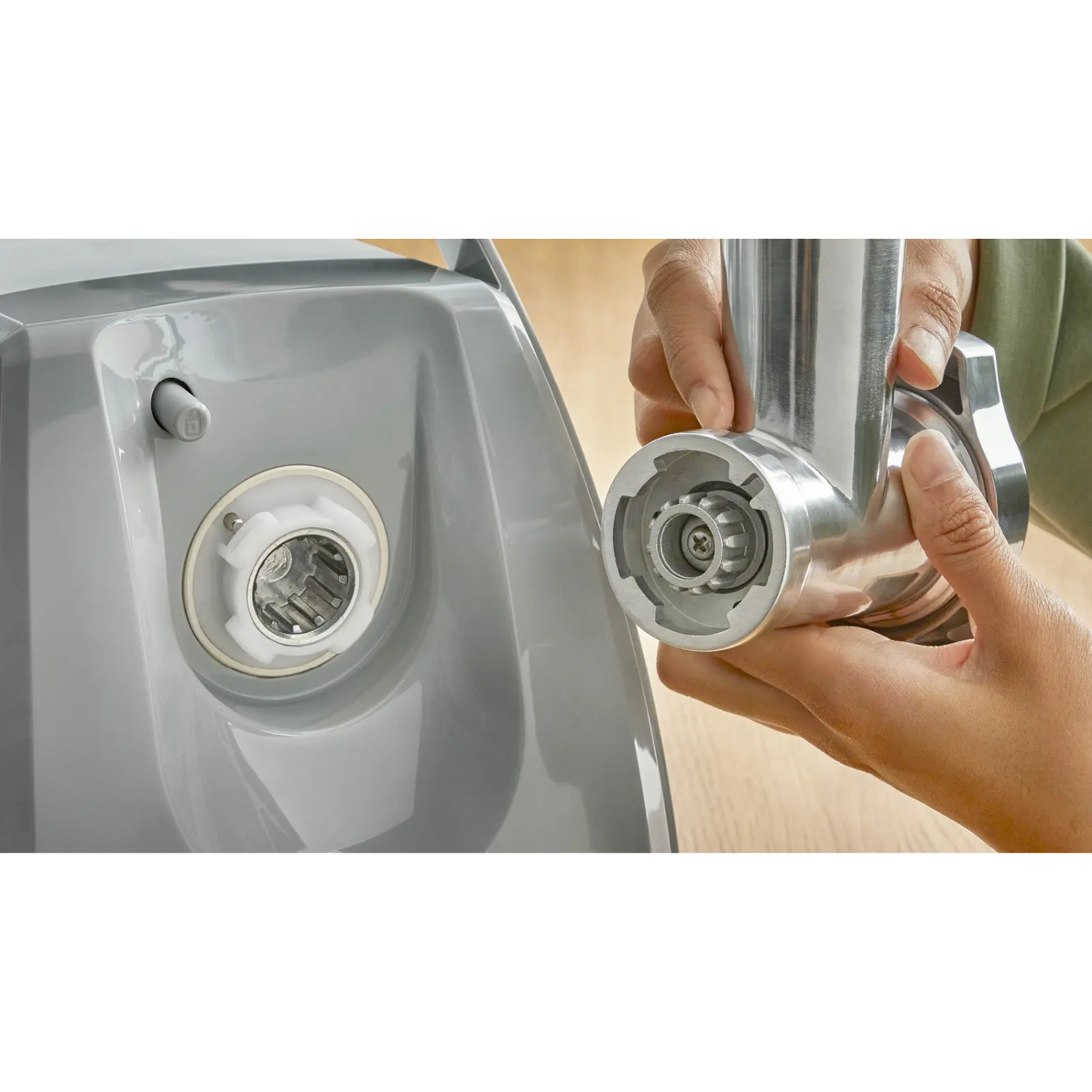 Мясорубка электрическая Bosch MFW45020, белый/серый в TehnoAdept