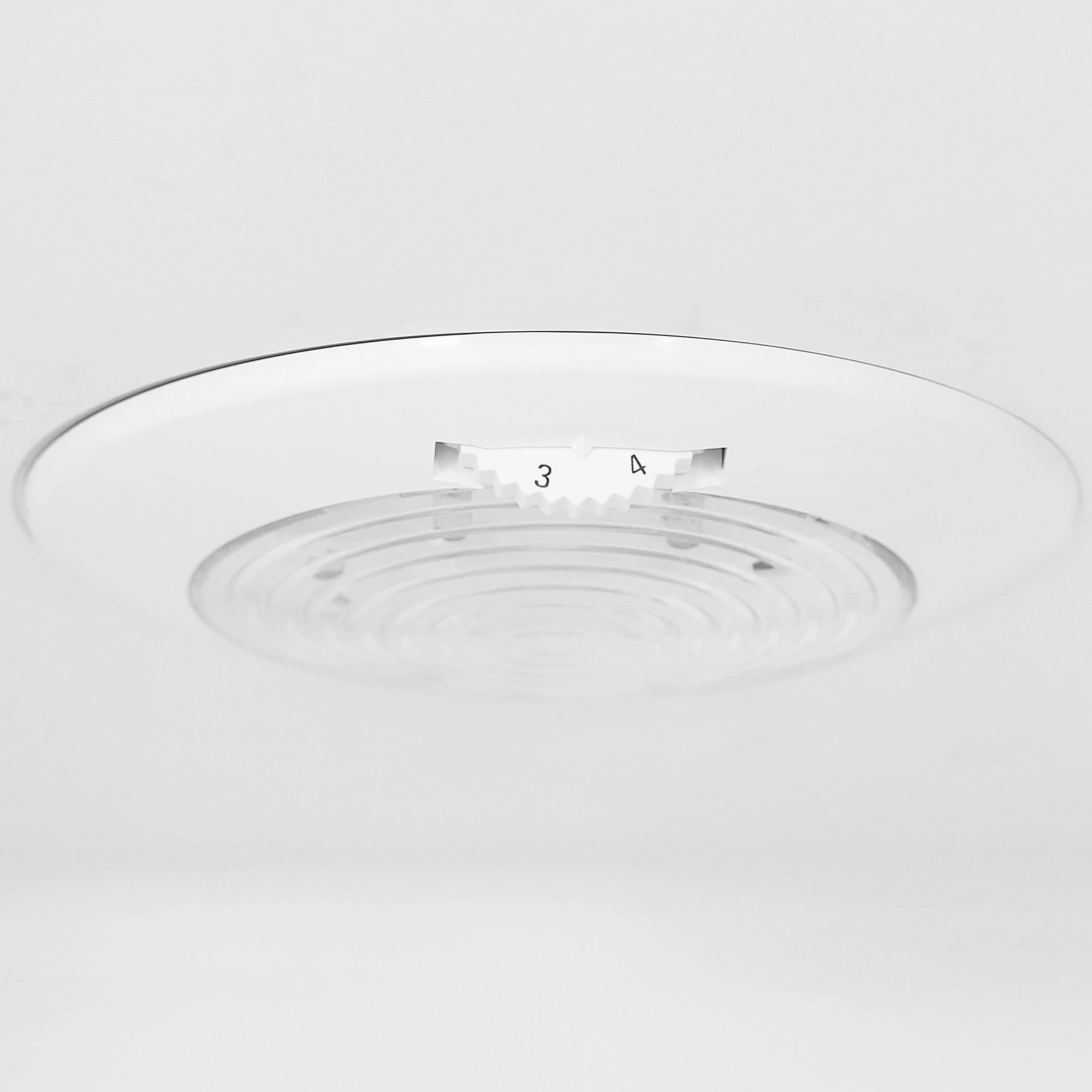 Холодильник встраиваемый Haier HUL110RU, белый в TehnoAdept