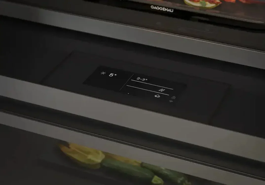 Холодильник встраиваемый Gaggenau RVB477190 в TehnoAdept