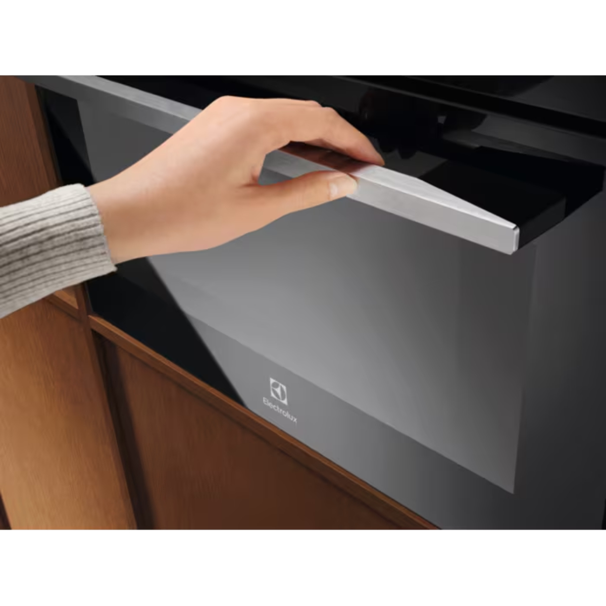 Микроволновая печь встраиваемая Electrolux KVMBE09X, черный в TehnoAdept