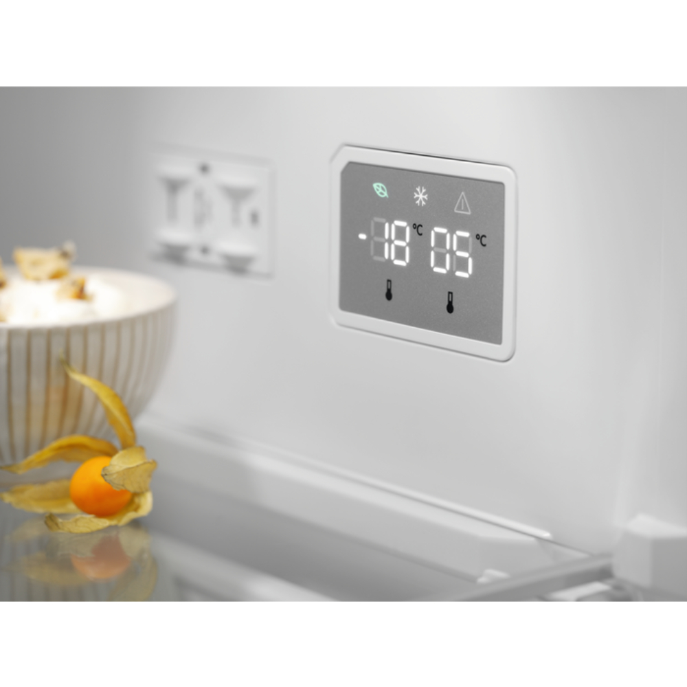 Холодильник Electrolux LNT7ME32M2 в TehnoAdept