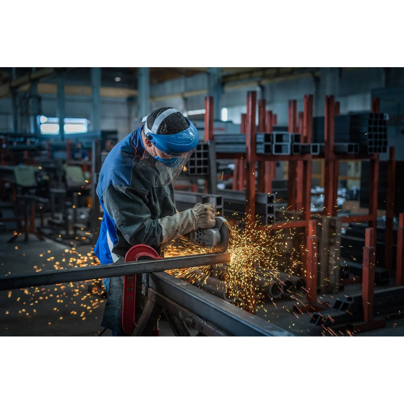 Угловая шлифмашина (болгарка) Bosch GWS 2200 (06018C0320) в TehnoAdept