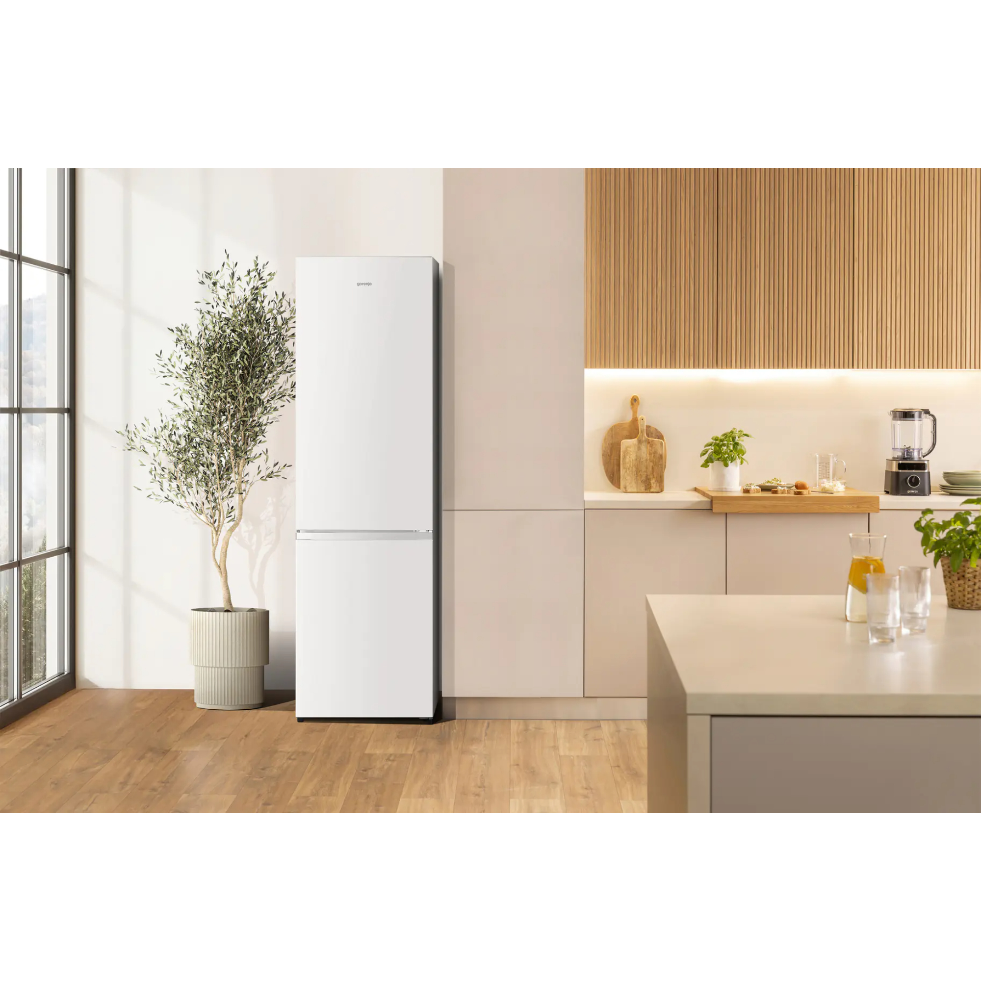 Холодильник Gorenje NRK62014W4, белый в TehnoAdept