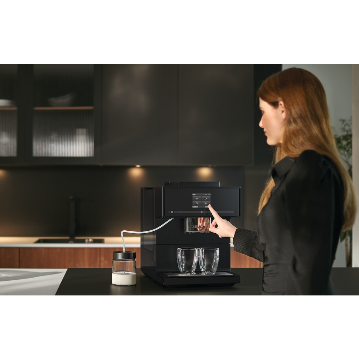 Кофемашина автоматическая Miele CM 7750 CoffeeSelect OBSW Obsidian Black, обсидиан черный в TehnoAdept