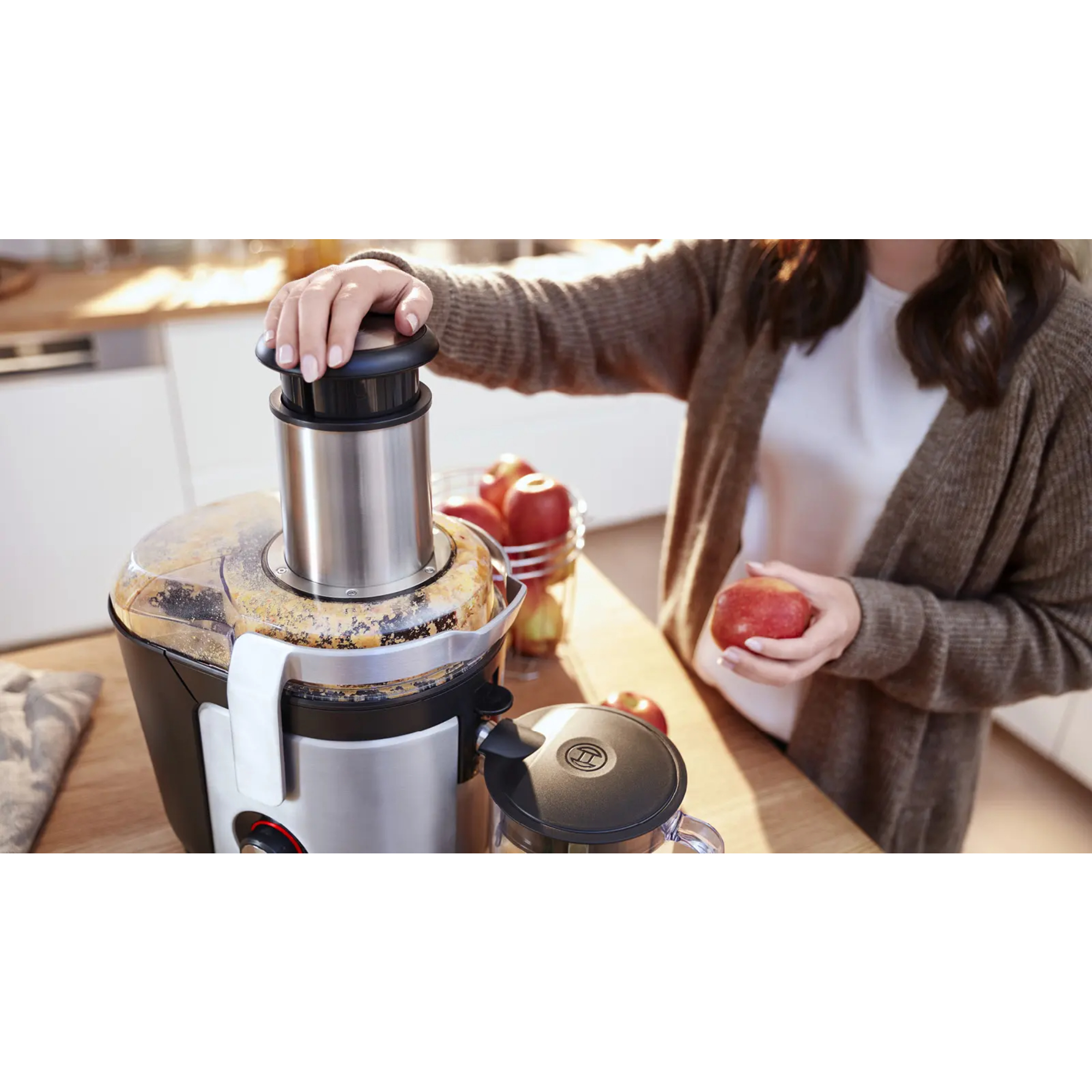 Соковыжималка центробежная Bosch MES4010 в TehnoAdept