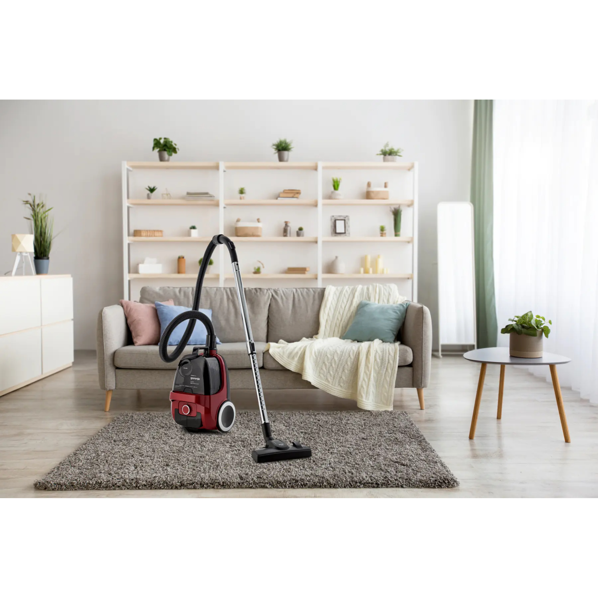 Пылесос Gorenje VC2202G4AHR, красный/черный в TehnoAdept