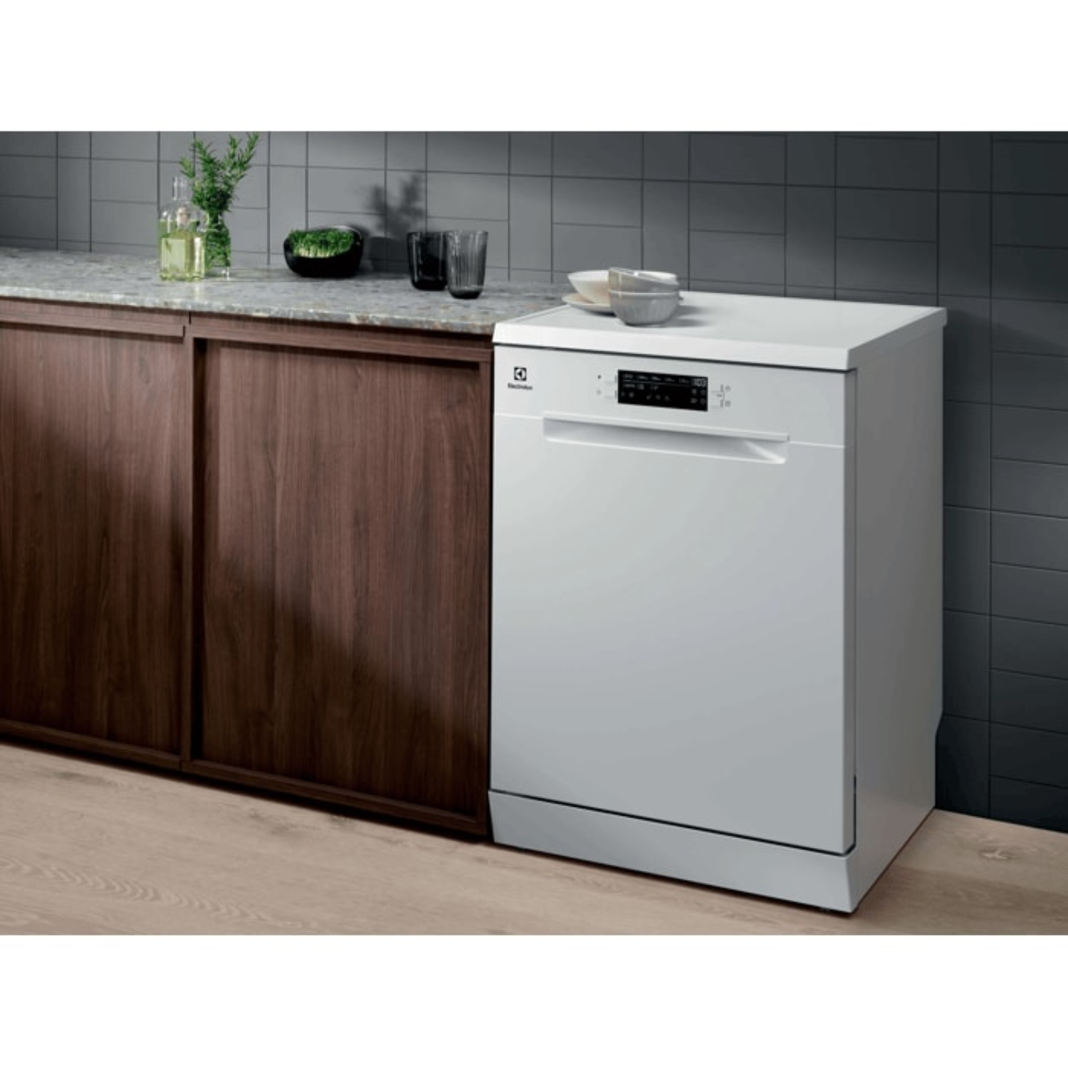 Посудомоечная машина Electrolux ESA47210SW, белый в TehnoAdept