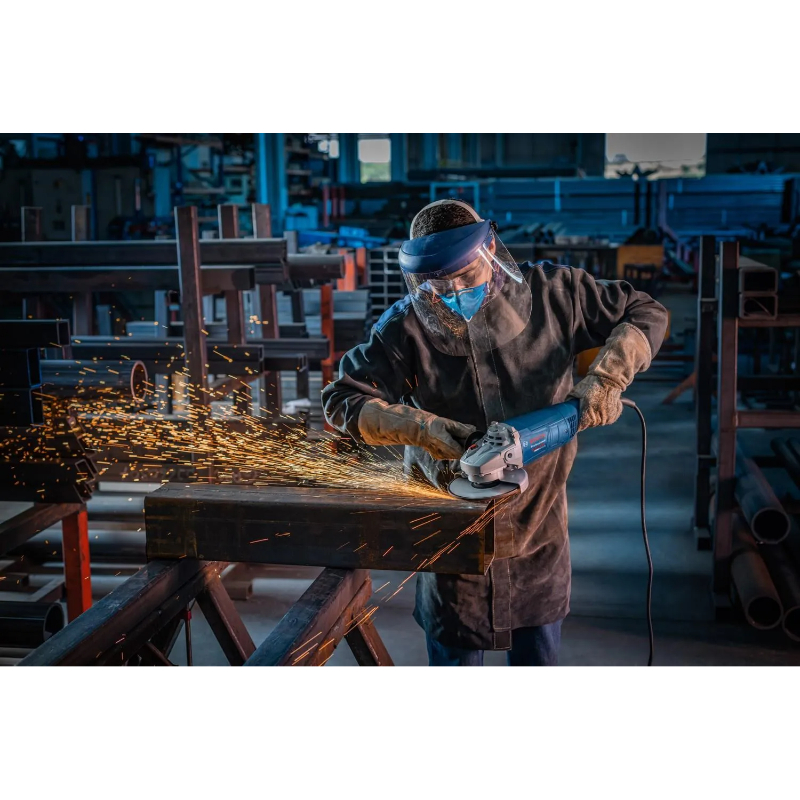 Угловая шлифмашина (болгарка) Bosch GWS 2200 (06018C0320) в TehnoAdept