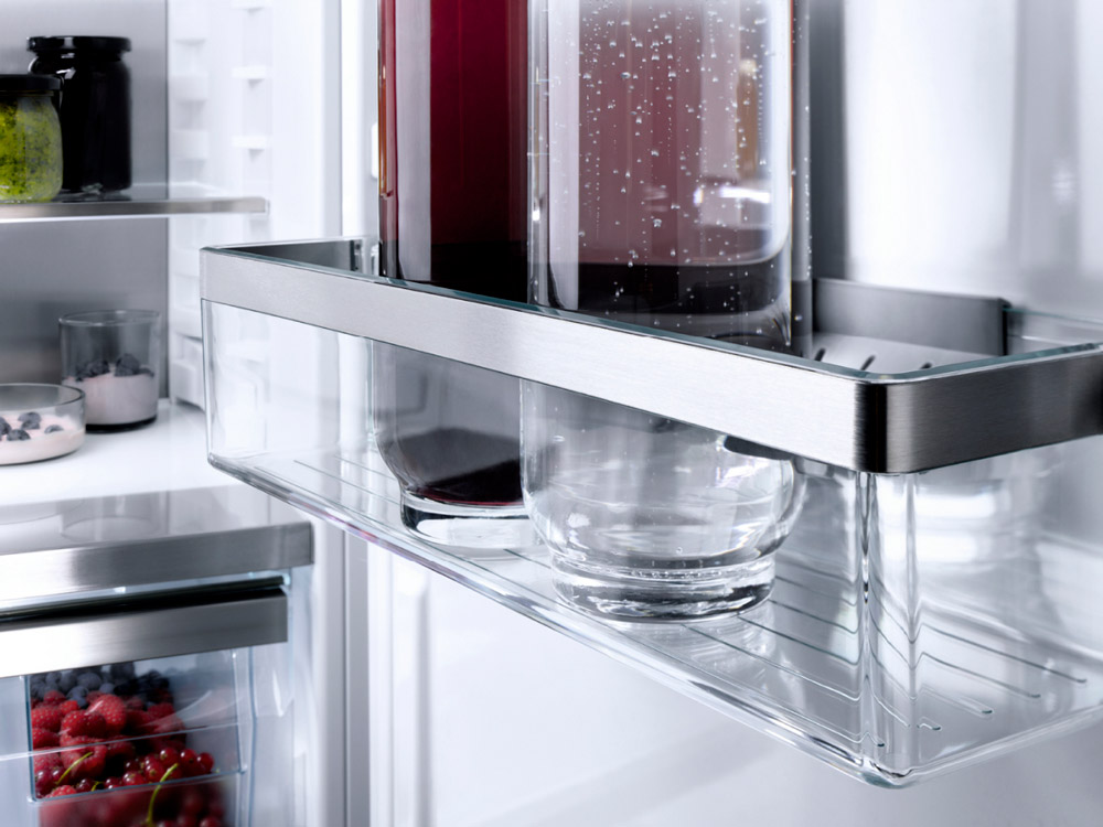Холодильник встраиваемый Miele K 7743 E, белый в TehnoAdept