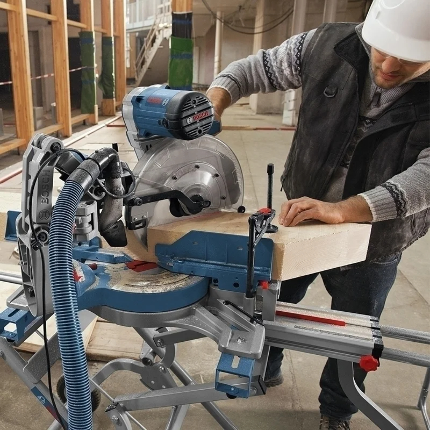 Торцовочная пила Bosch GCM 12 GDL (0601B23600) в TehnoAdept