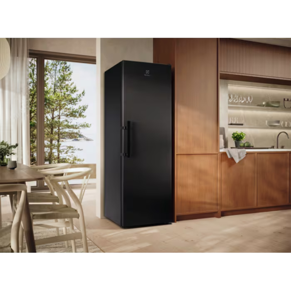 Холодильник Electrolux LRC8ME39B в TehnoAdept